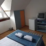 Pensiunea Casa Johnelly コスティネシュティ