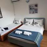 Pensiunea Casa Johnelly