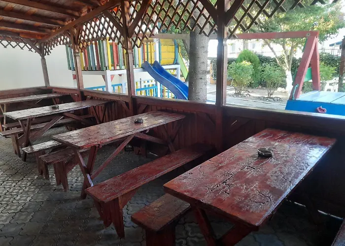 Pensiunea Casa Johnelly * Costinesti