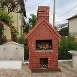 Bed & Breakfast Pensiunea Casa Johnelly