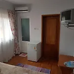 Pensiunea Casa Johnelly