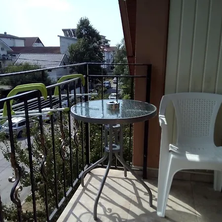 Pensiunea Casa Johnelly Oda ve Kahvaltı Costinești